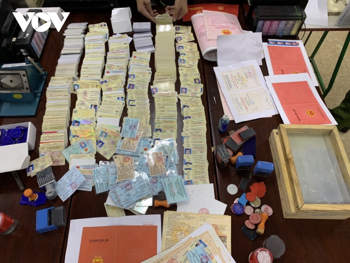 Làm Con Dấu Giả Tất Tần Tật Về Việc Làm và Khắc Con Dấu Giả